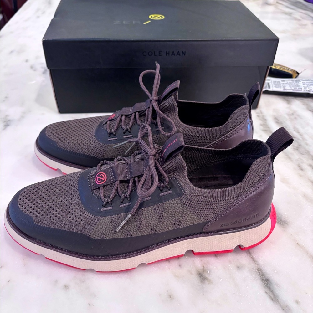 Men’s Size 9 Cole Hahn Sneakers New Without Tag